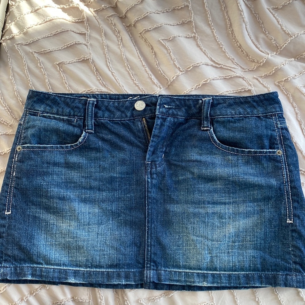 American Eagle mini skirt